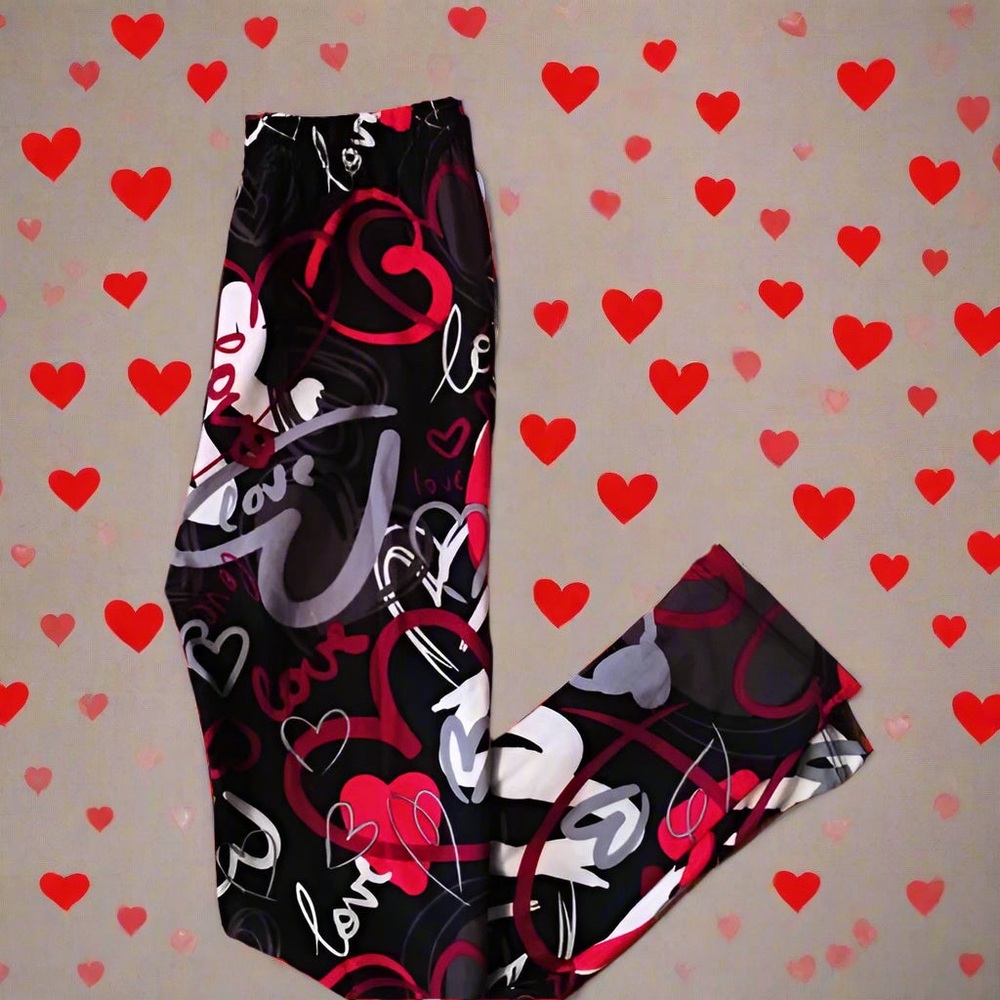 ❤️Small NEW Girls Valentines Day Leggings, Kid Soft Yoga Pants Red/Black
